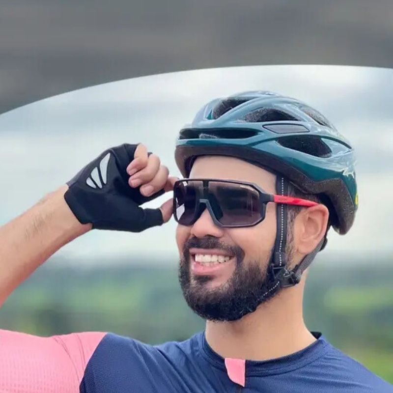 Photochromic Bike Glasses – UV400 & Anti-Fog