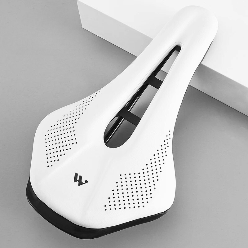 Pain-Free Ergonomic Bike Seat – Gel Cushion & Breathable Design