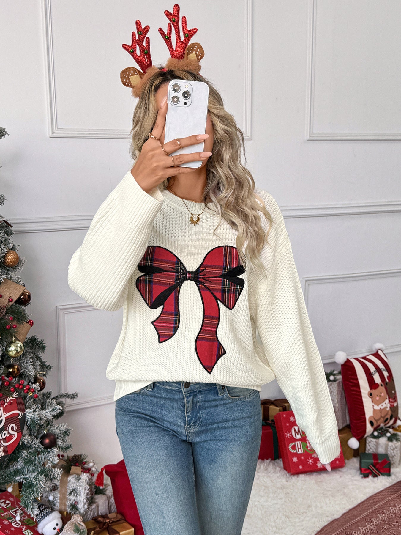 Christmas Plaid Sweater with Bow Embroidery
