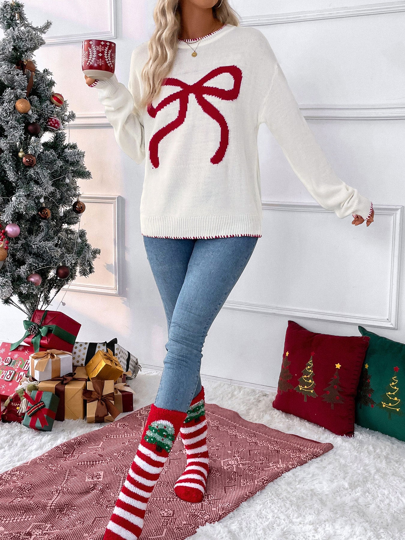 Oversized Round Neck Christmas Sweater
