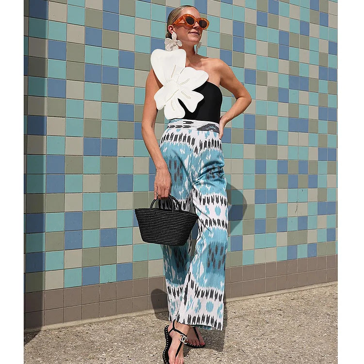 One-shoulder swimsuit set designed by independent designers