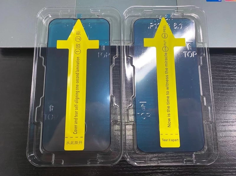 📱2025 New Invisible Screen Protector For phone- Dust Free Without Bubbles