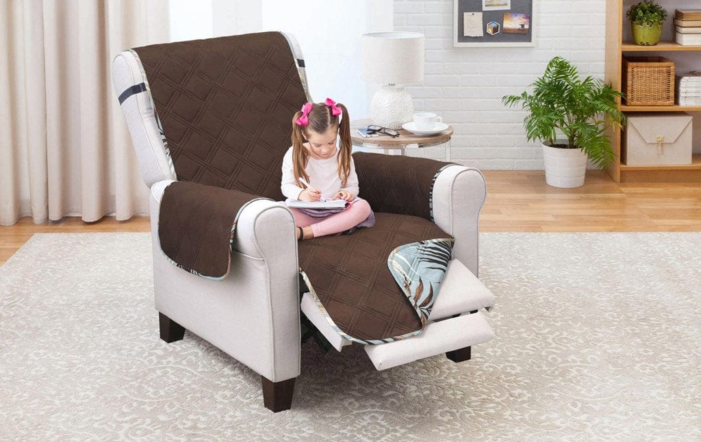 Extra Large Quilted Recliner Protector With Pockets